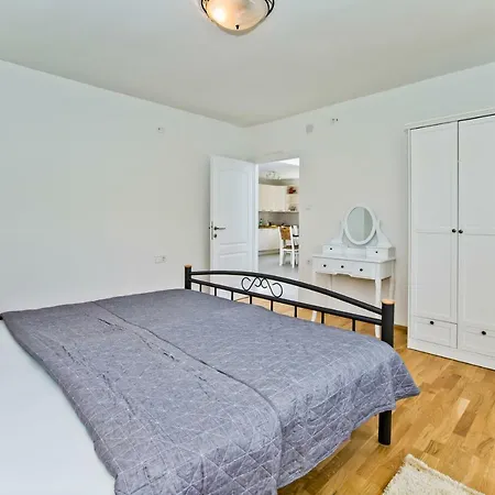 Villa Forest House Silva