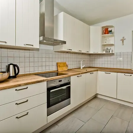 Forest House Silva Vila