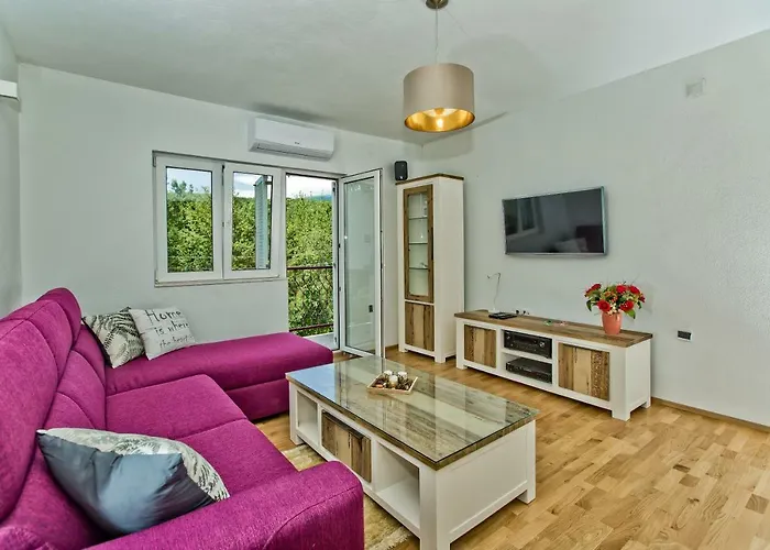 Forest House Silva Villa