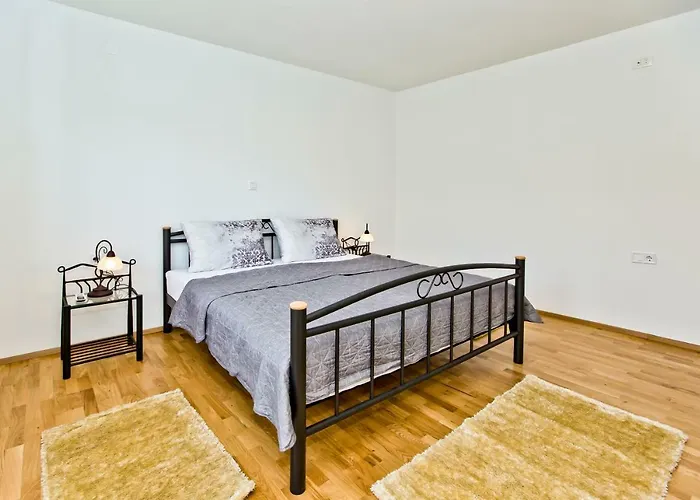 Villa Forest House Silva