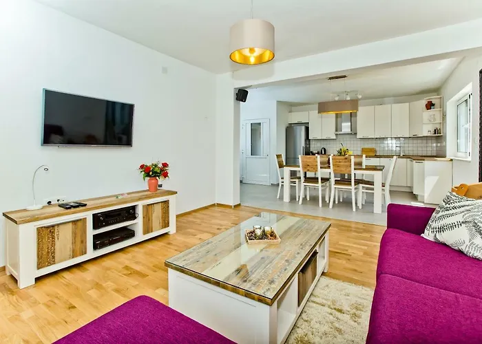 Villa Forest House Silva